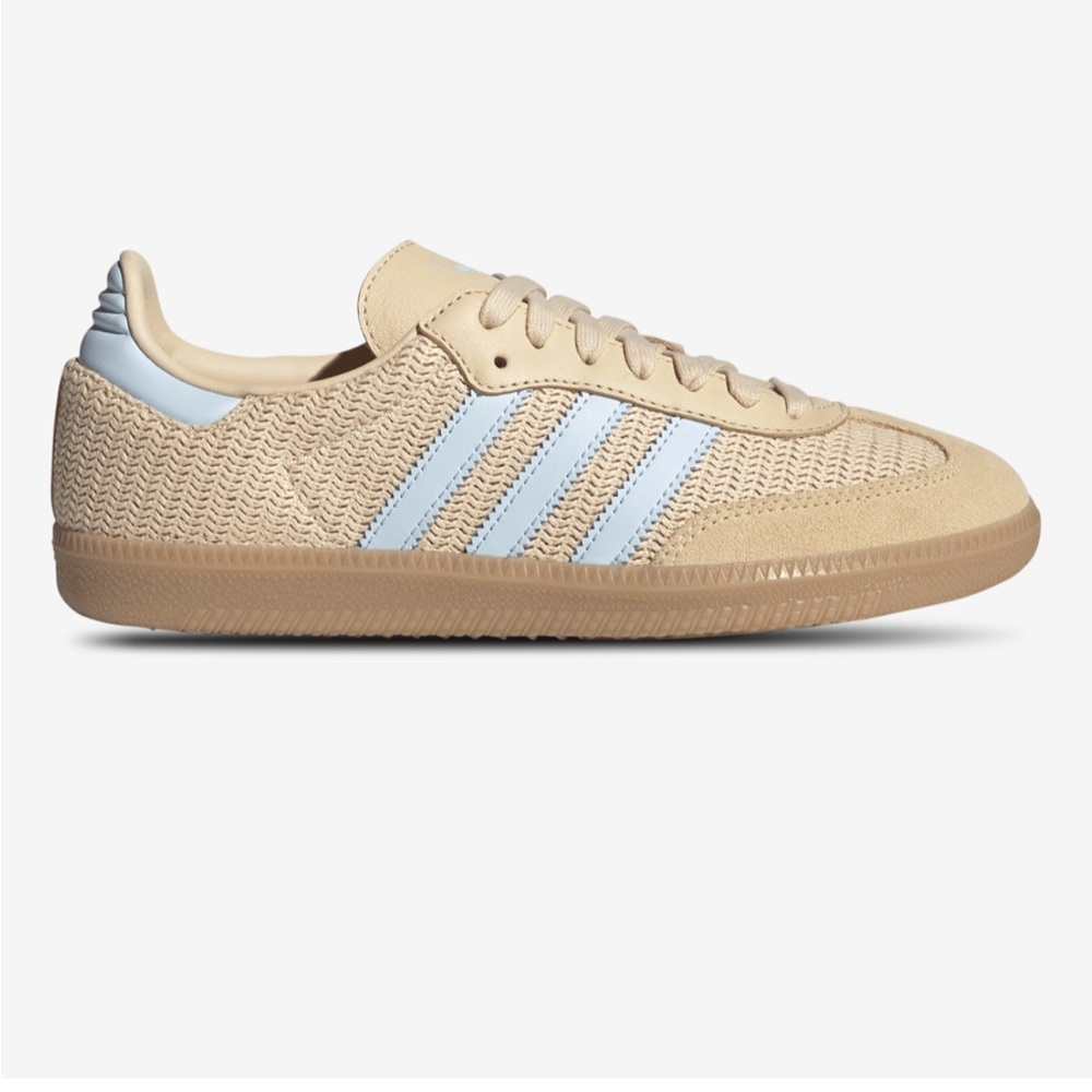 Adidas women’s OG sambas crochet with baby blue